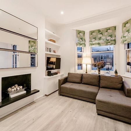 Lovely 2 Bedroom Flat In The Heart Of Chelsea London Exterior photo